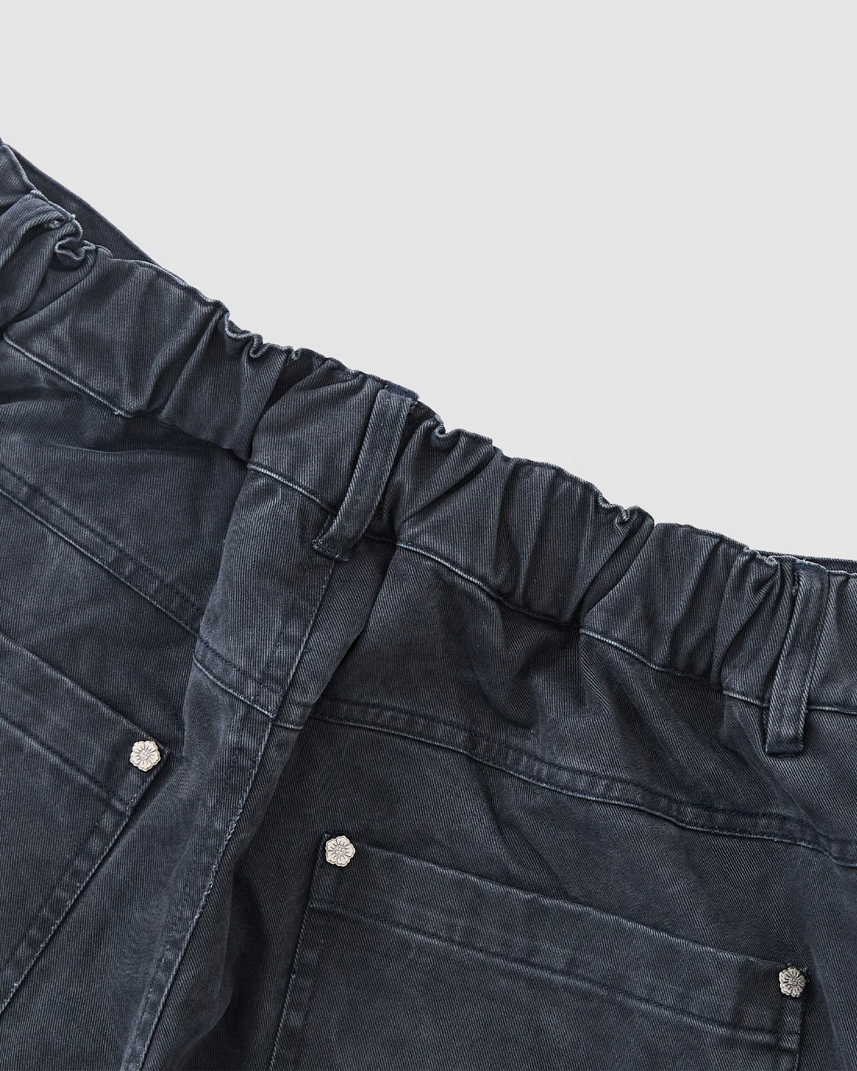 CHARCOAL ACCORDION CHINO PANTS - Image 4