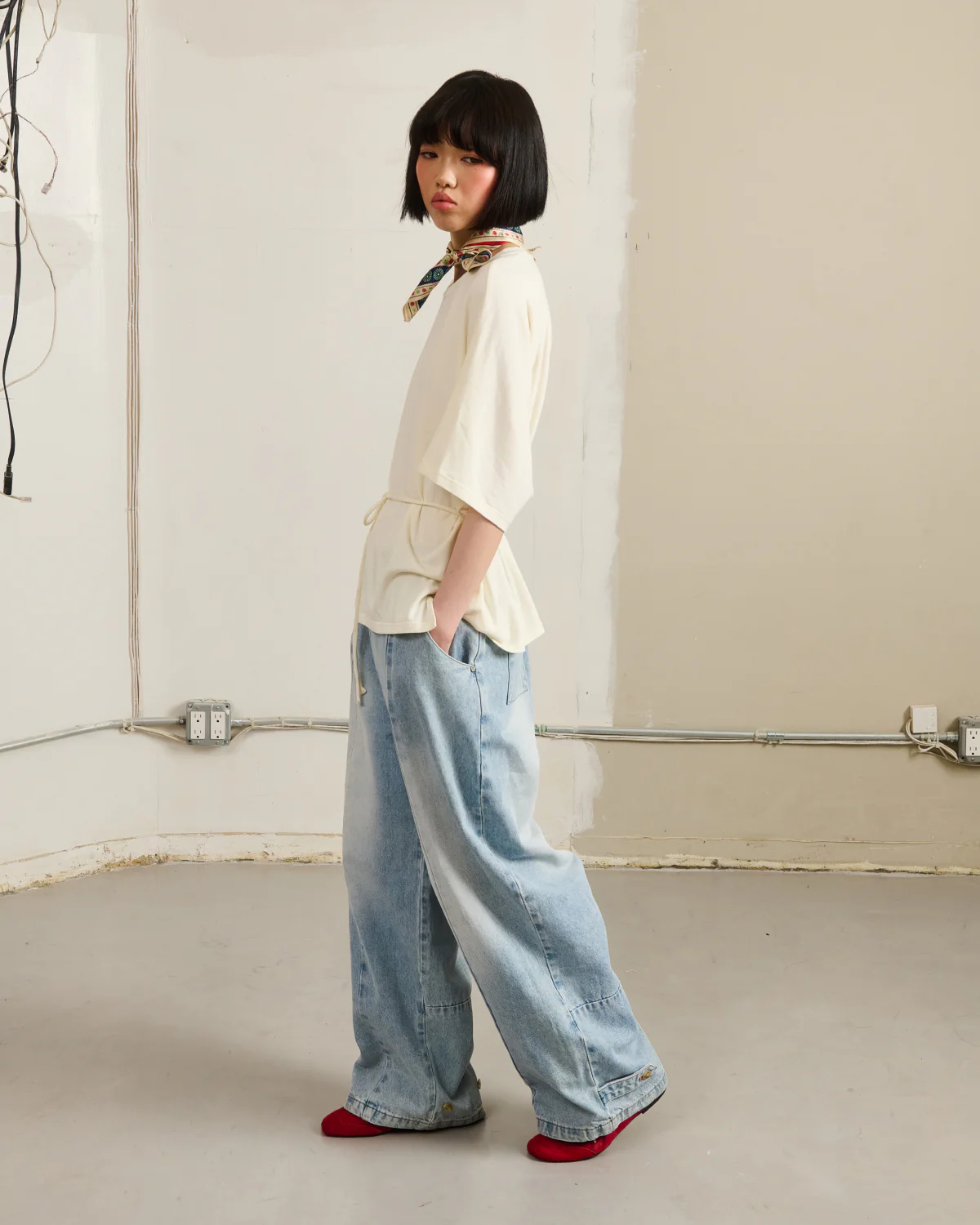 IVORY BAERAE T-SHIRT - Image 3